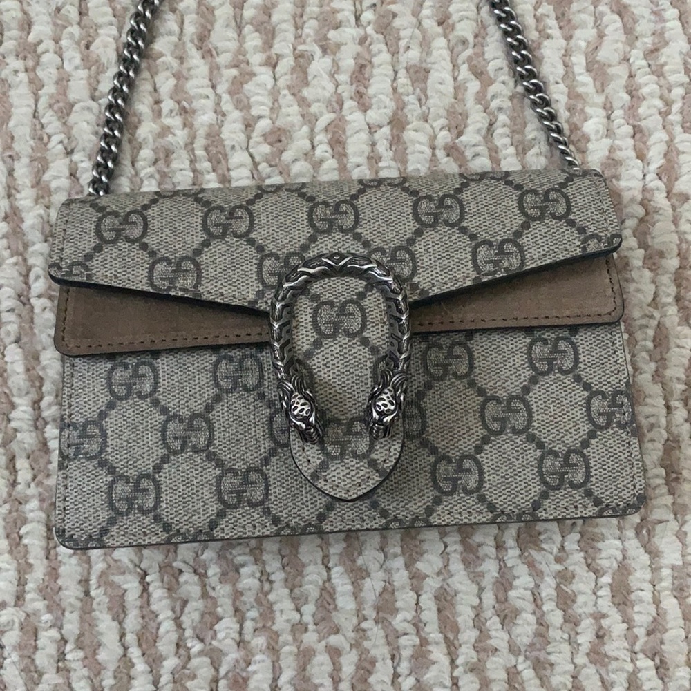 Gucci super mini dionysus bag